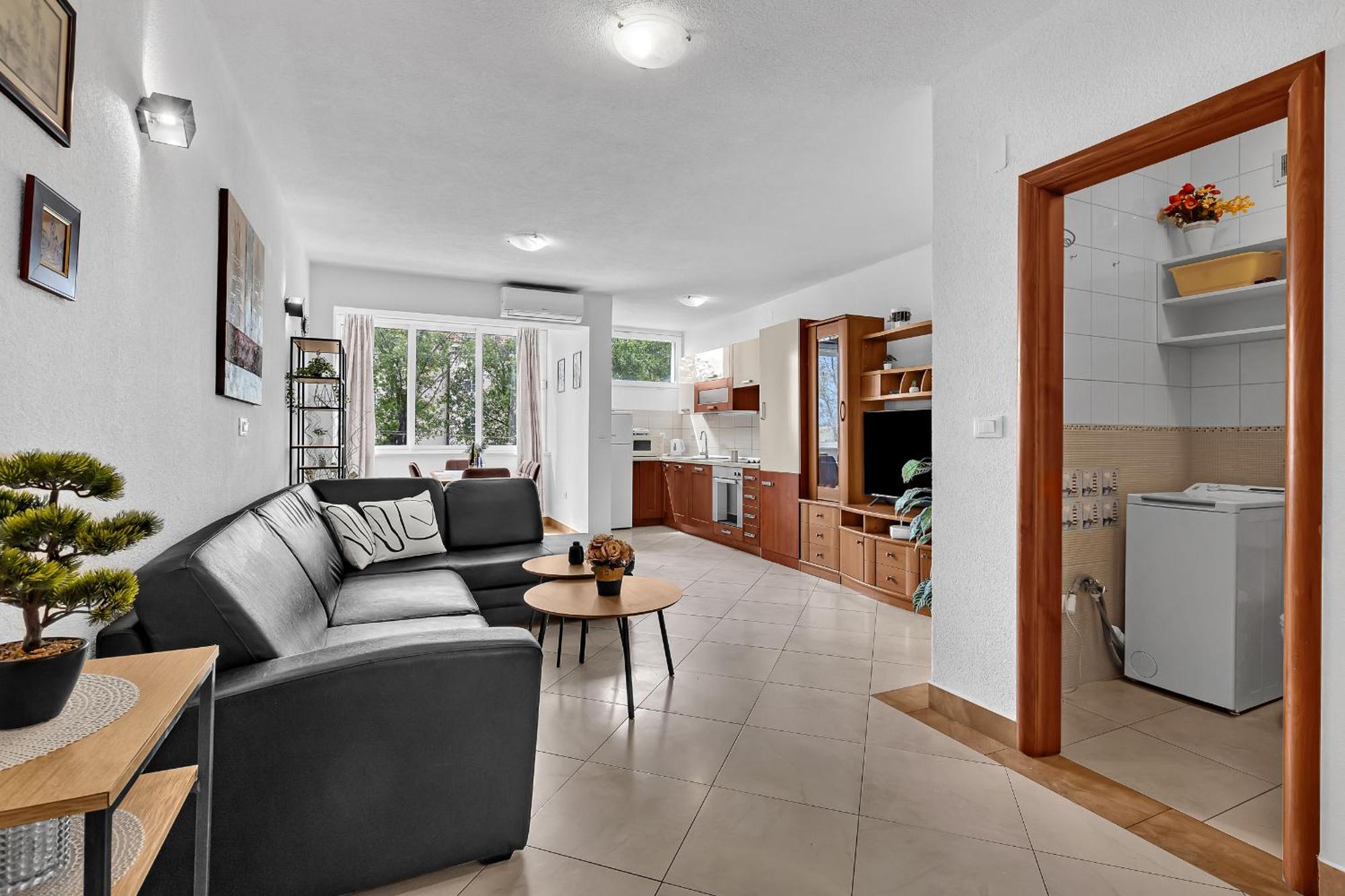 Apartment Lov&Mar With Parking Makarska Zewnętrze zdjęcie